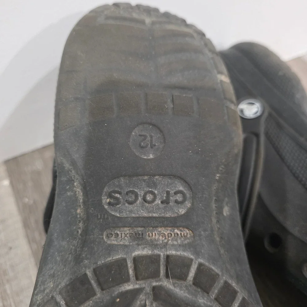 Crocs Mens Baya Clog Size 12 Black Lightweight Breathable Slip On Shoes